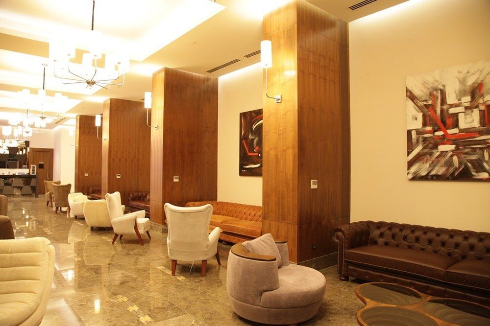 Yalova Lova & Yalova Hotel